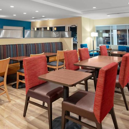Towneplace Suites By Marriott Gainesville Exterior foto
